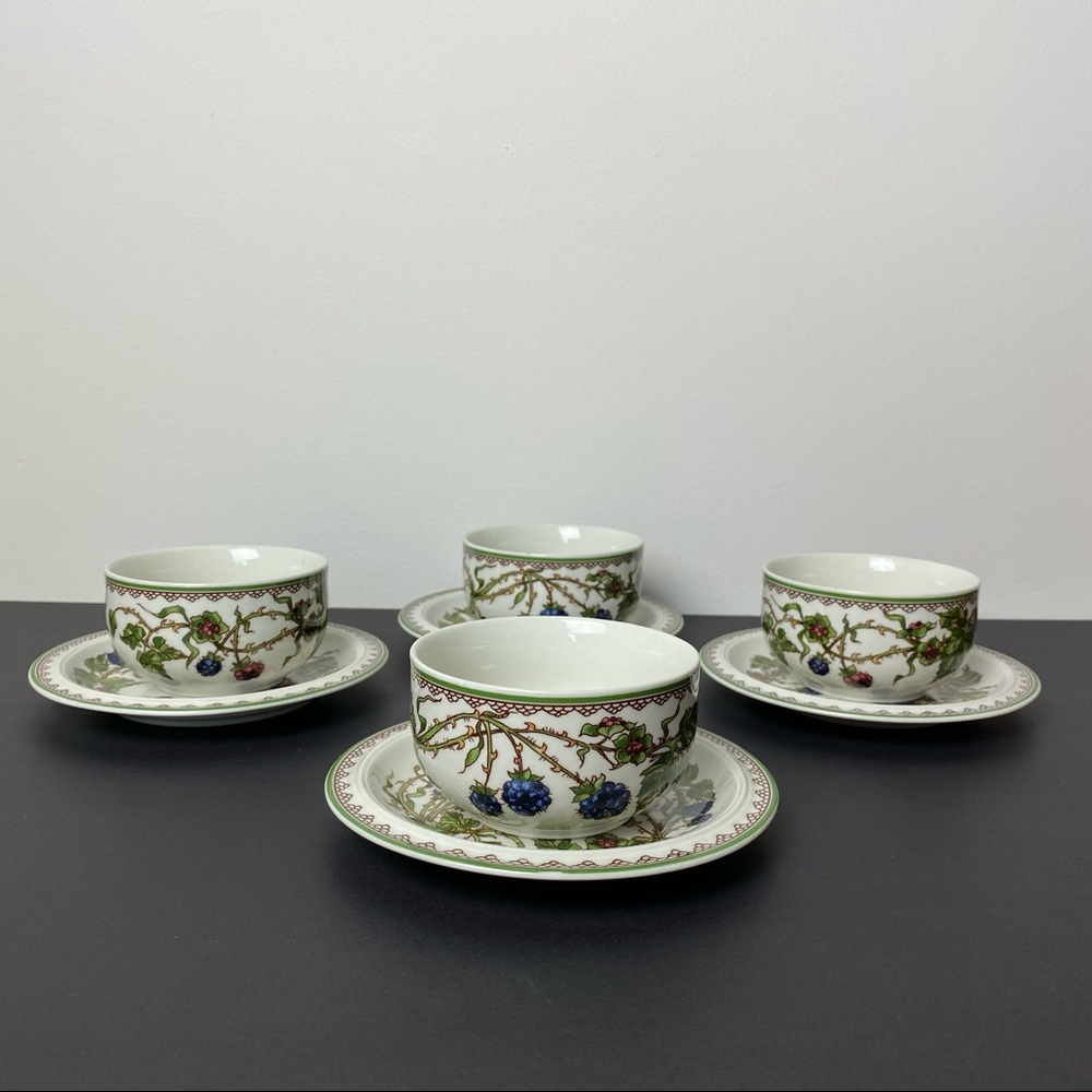 Goebel Brombeere West Germany Serving Bowls and Plates Berry Pattern